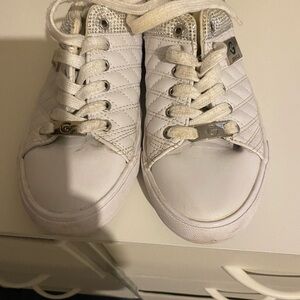 Guess Sneakers